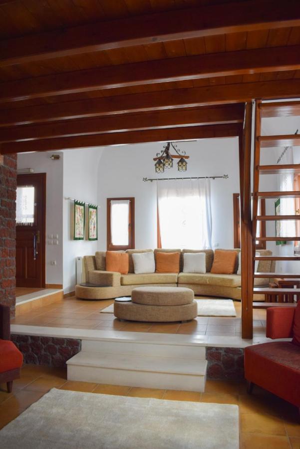 Sunshine House For 9, Cozy Set Up,Verandas, Sea View. Karterados  Bagian luar foto