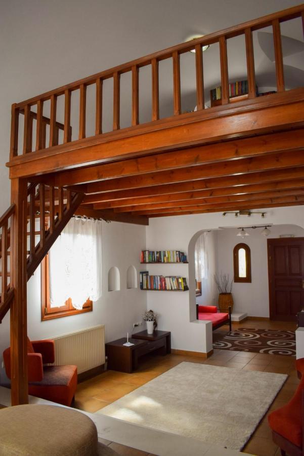 Sunshine House For 9, Cozy Set Up,Verandas, Sea View. Karterados  Bagian luar foto