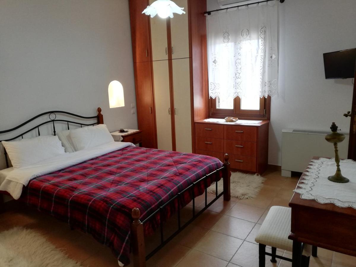 Sunshine House For 9, Cozy Set Up,Verandas, Sea View. Karterados  Bagian luar foto