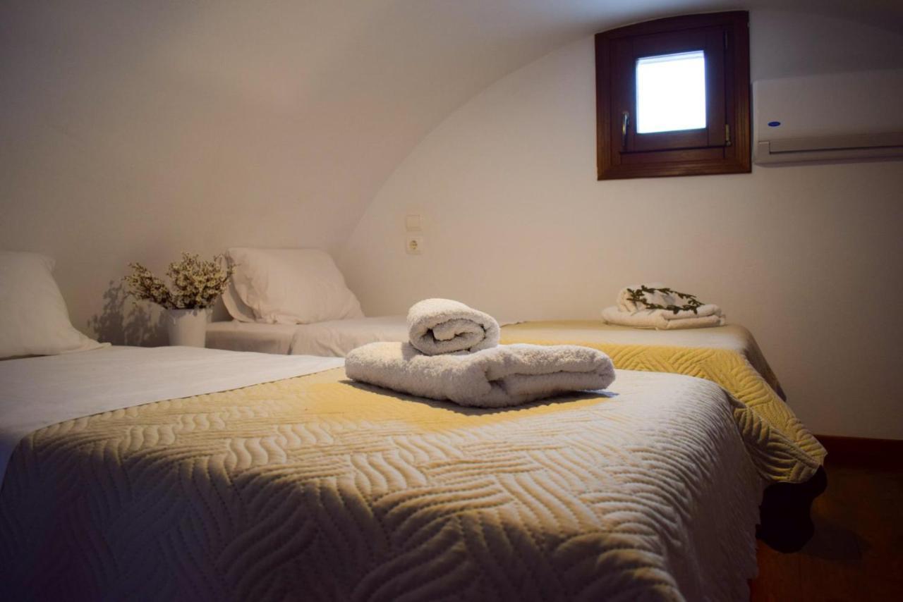 Sunshine House For 9, Cozy Set Up,Verandas, Sea View. Karterados  Bagian luar foto