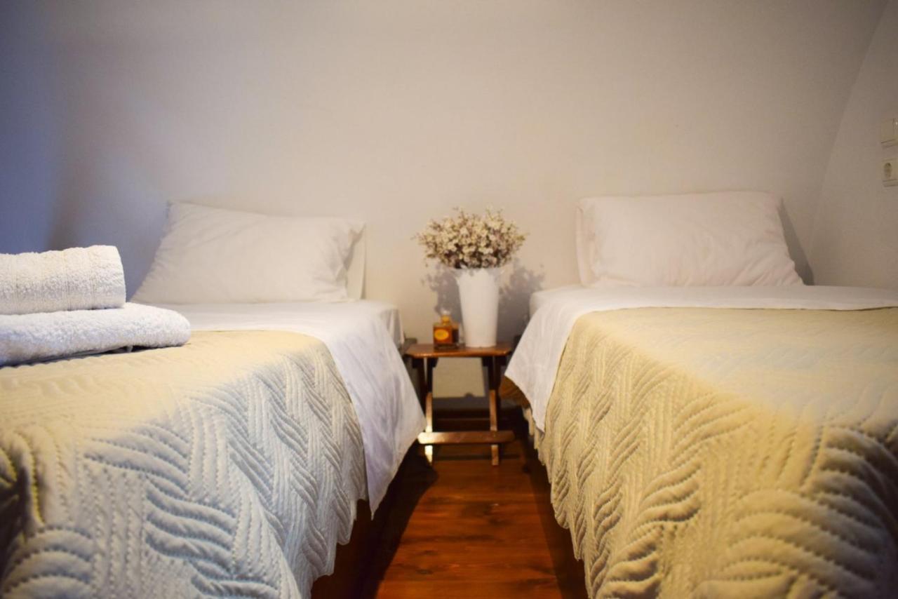 Sunshine House For 9, Cozy Set Up,Verandas, Sea View. Karterados  Bagian luar foto