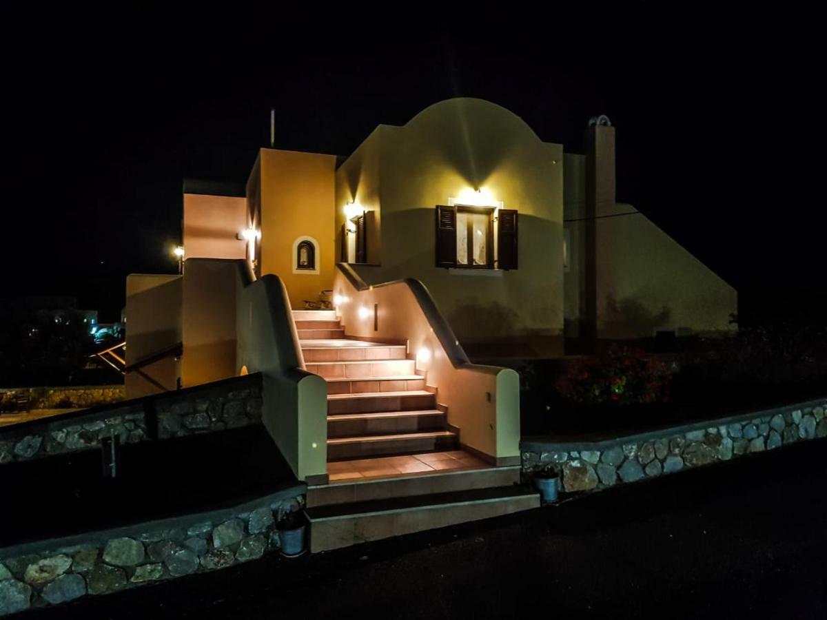 Sunshine House For 9, Cozy Set Up,Verandas, Sea View. Karterados  Bagian luar foto